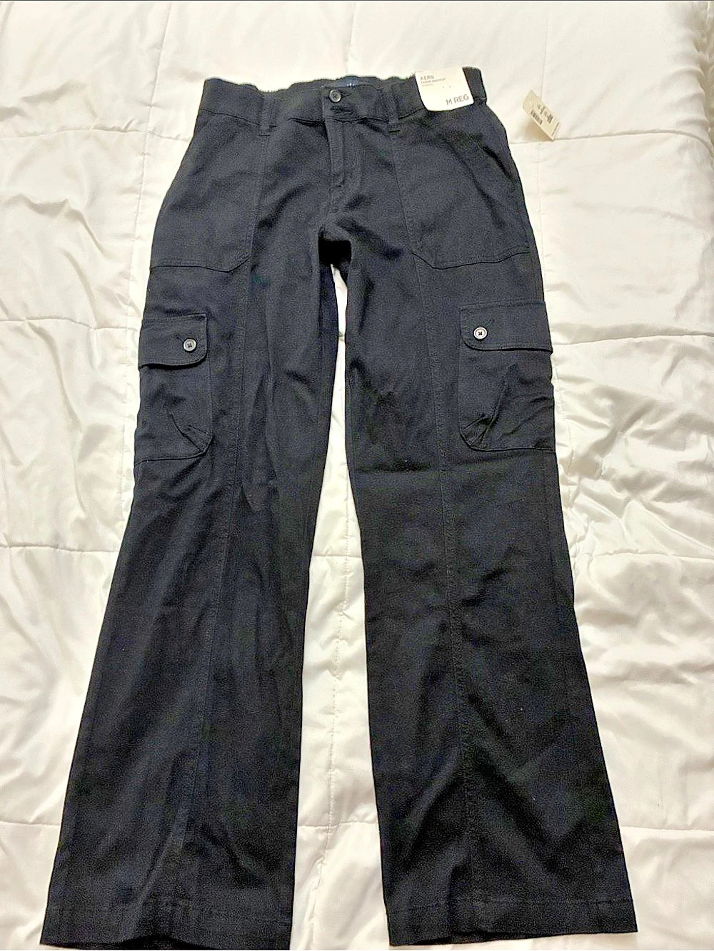 AERO Cargo Bootcut Stretch Black Cargo Pants Size Medium NWT